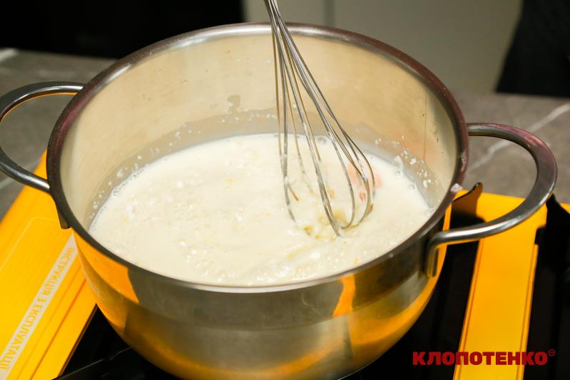 Приготування крему для Наполеона