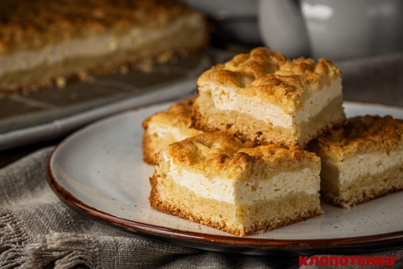 Тертий пляцок з сиром: поради з приготування