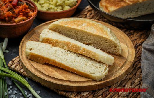 Хліб на сковороді