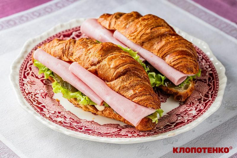 Круасан з шинкою