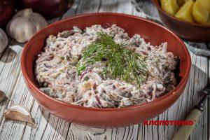 курячі сердечка в сметані