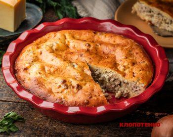 заливний мʼясний пиріг