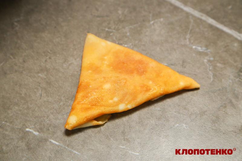 Млинець у формі трикутника