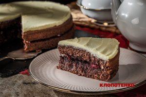 Маковий пиріг без борошна з вишневою начинкою