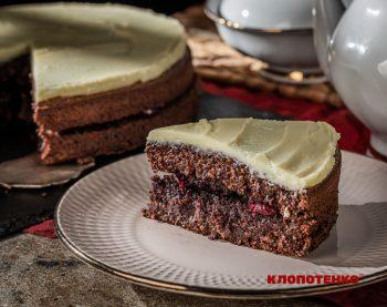 Маковий пиріг без борошна з вишневою начинкою