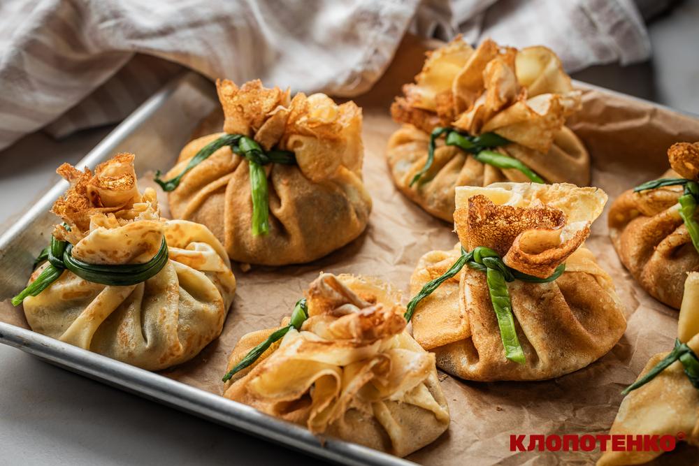 налисники з грибами і сиром