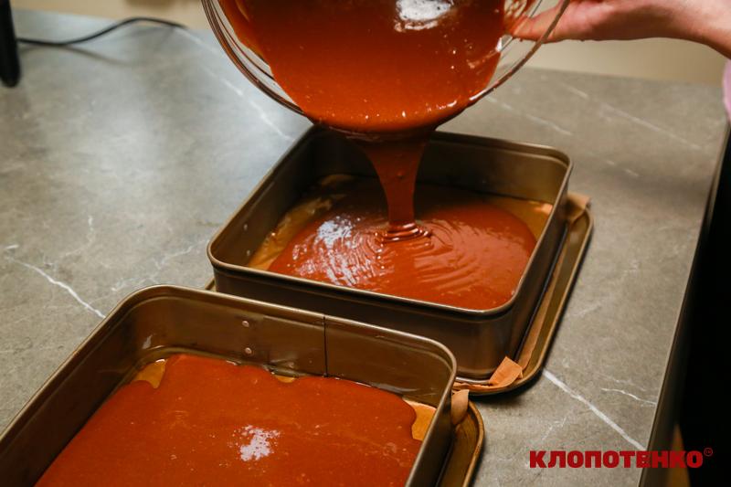 шоколадні коржі