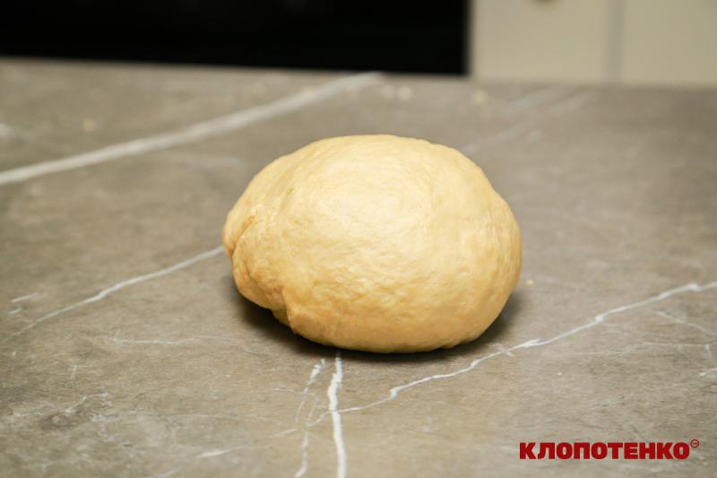 Приклад тіста, яке повинно вийте в результаті замішування