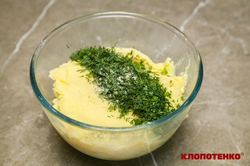 Підготовка начинки для пиріжків