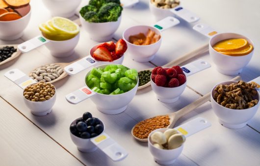 Як визначити вагу продуктів на око: лайфхак з долонею та не тільки