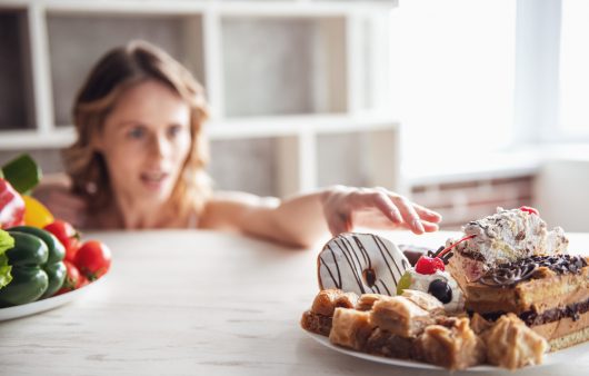 Як позбутися тяги до солодкого: експерти назвали 11 перевірених способів