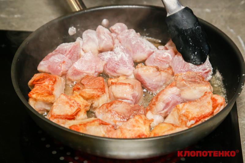 Обсмажування свинини