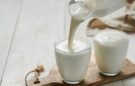 Що буде з вашим організмом, якщо випити склянку кефіру щодня