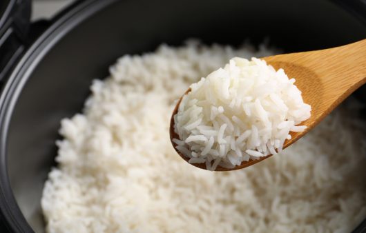 Як врятувати рис, що не вдався: прості поради з приготування