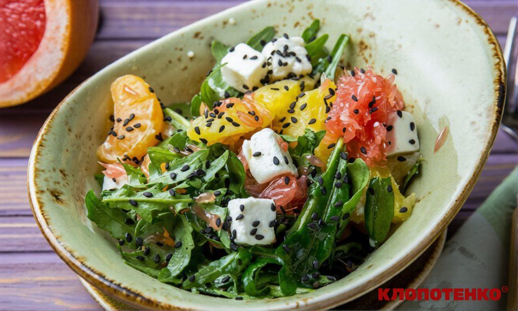 Салат з руколою та фетою