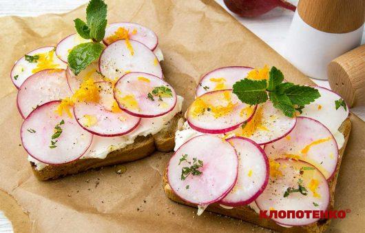 Не тільки салати. Добірка весняних страв з редискою на будь-який смак