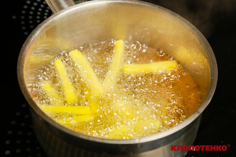 Смажимо заморожену картоплю