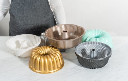 Роз’ємні, силіконові, керамічні. Як обрати ідеальну форму для випічки