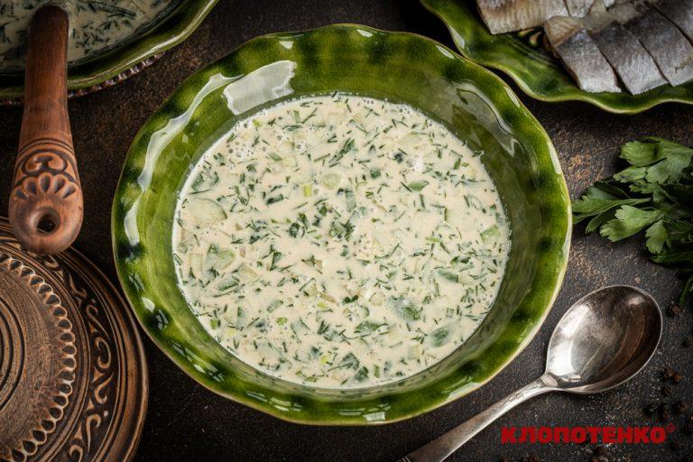 холодний зелений борщ