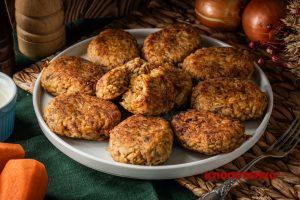 Котлети з консервованої сардини