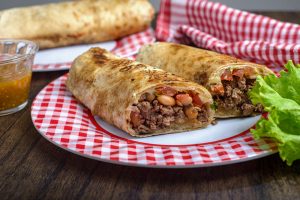 Лаваш з фаршем в духовці