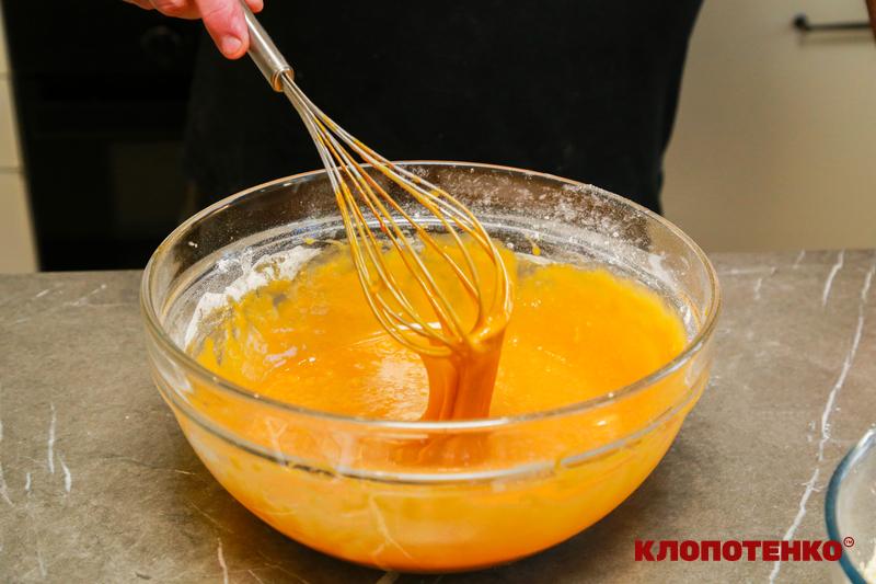 Замішування тіста