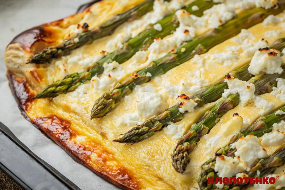 Спаржа у головній ролі: сезонні рецепти