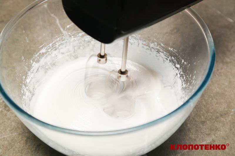 Приготування желатинової глазурі для паски