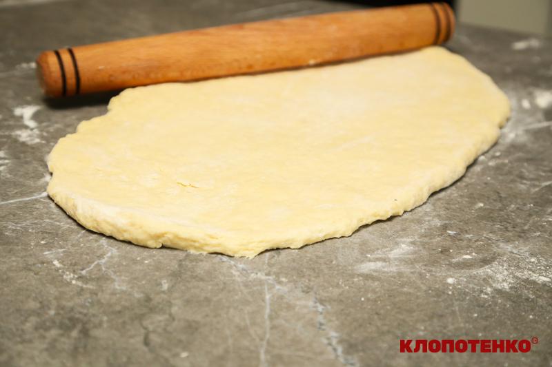 розкачане тісто