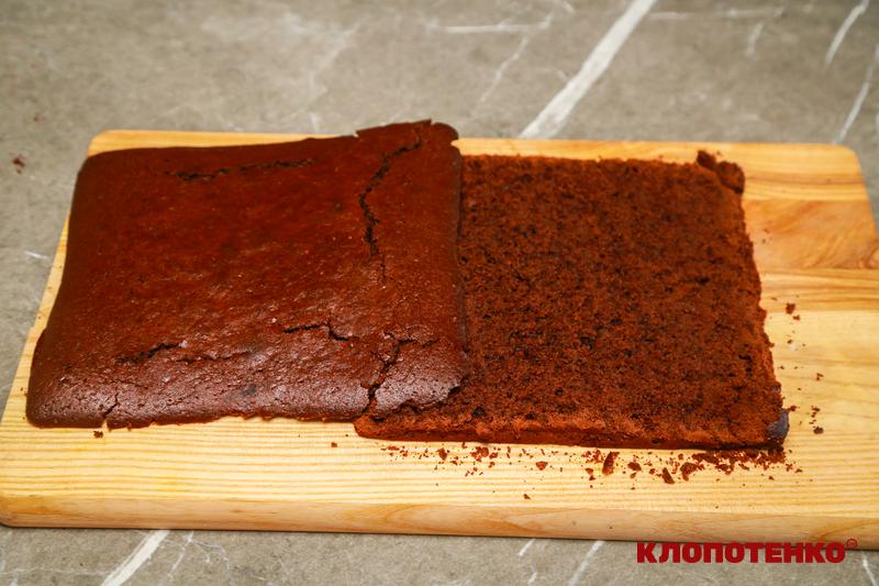 Готові шоколадні коржі