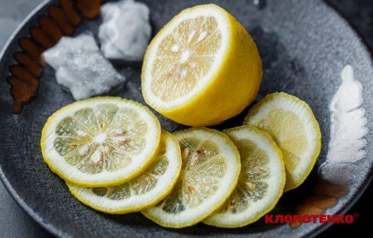 Як врятувати «лисі» лимони: топ-5 порад з використання лимонного соку в кулінарії