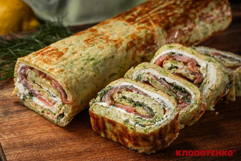 кабачковий рулет з рибою
