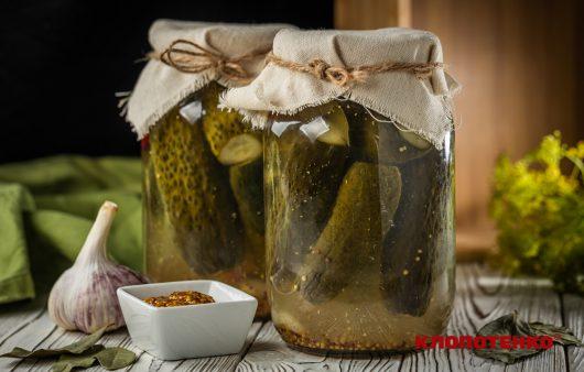 мариновані огірки з французькою гірчицею