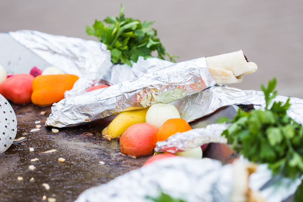 Продукти у фользі