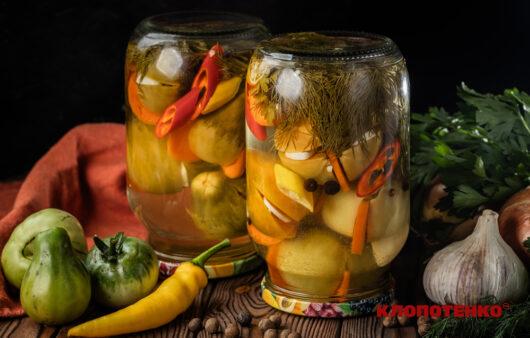 мариновані зелені помідори