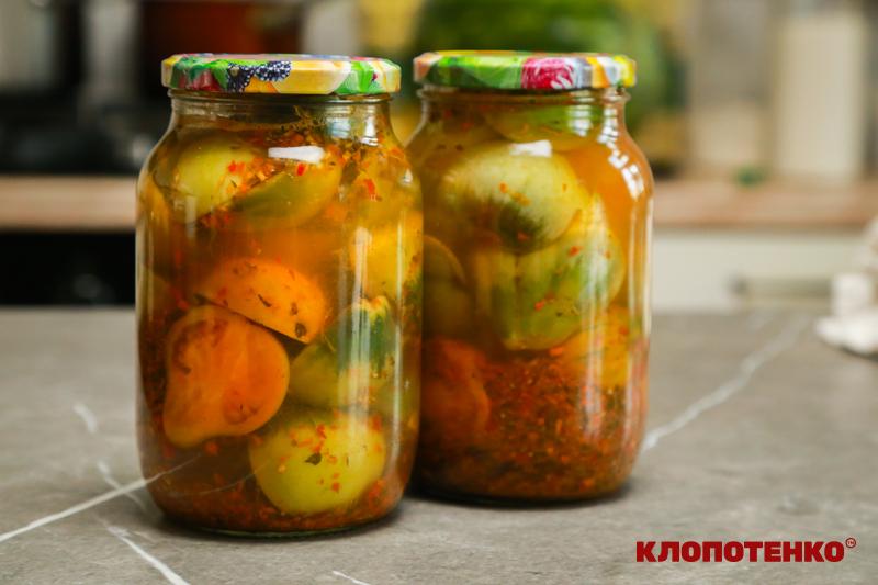 мариновані зелені помідори